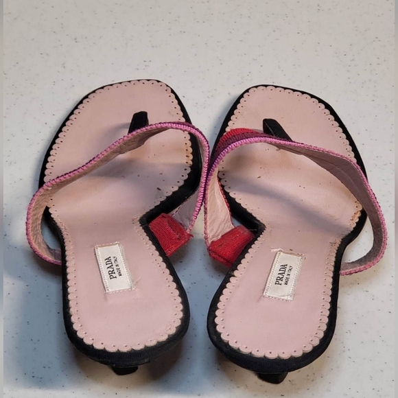 Prada Women's Sandals SZ 35.5 - Picture 4 of 13